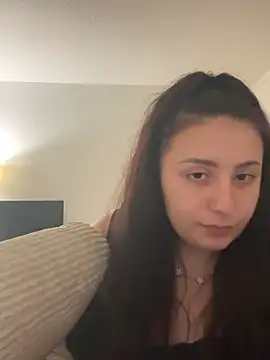 Angela80 - Complètement nue