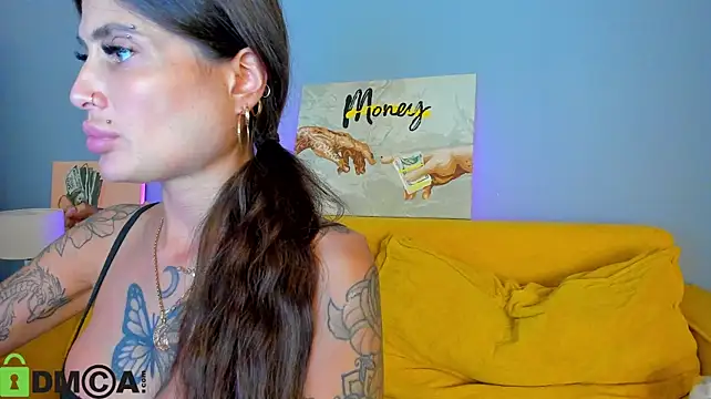 Patricia_Cox - sexy dance + nipple play😍🤩🥰