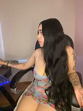 NoirDoll_ - OIL IN MY BOOBS