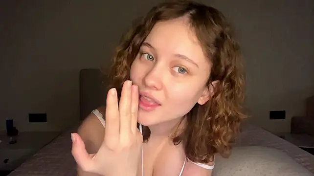 VivianLady - Lick my fingers with saliva :)