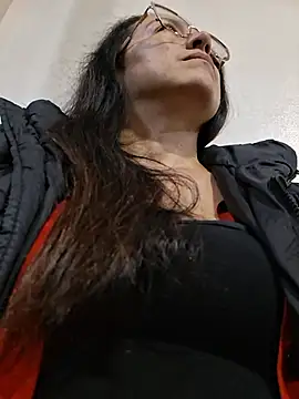 Lauryn_Jones - SHOW MY PUSSY