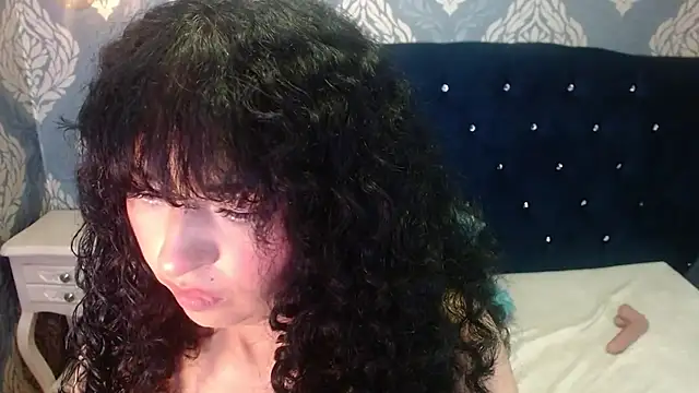 Sofiacowperx - Sexy striptease + naked+ rub holes