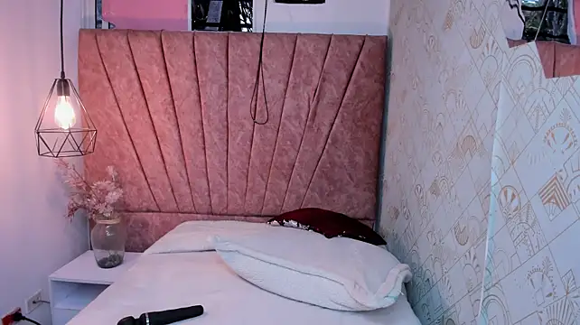 Hanna_Clark__ - 🔥RIDE DILDO+CONTROL TOYX3🔥