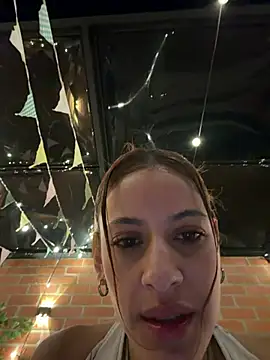 Alana15 - TAKE MY PANTIES OFF IN PUBLIC