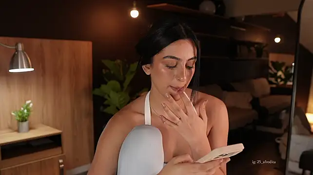 Afrodita__25 - tease u with my leggins