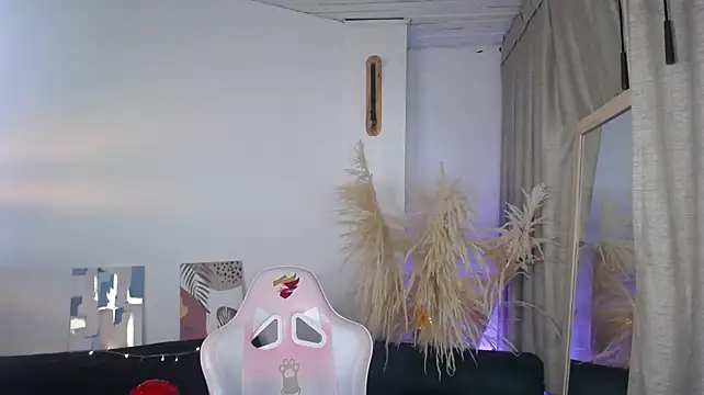 Wen_sky7 - RIDE DILDO IN PUSSY 5 MIN + REVERSE