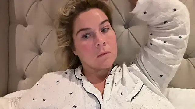 Erincheshire - dildo pussy
