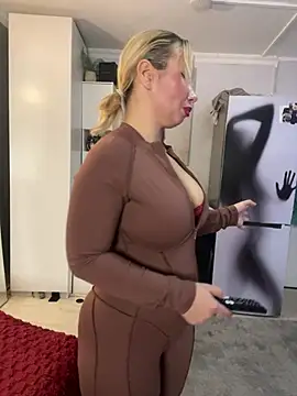 KateMaria - I am new here with love 💕