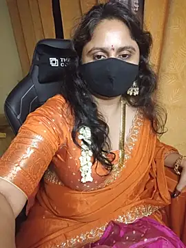 Urs_vrinda - King name on boobs