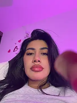 Clarachanelricek - PLAY PUSSY WITH FIEMGERS AND CUMM