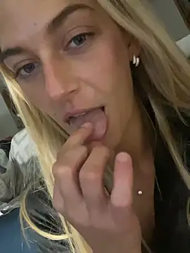 Bellalolahot - Hush big squirt