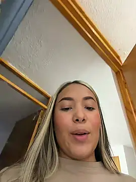 Violetta_rose_ - love me honey