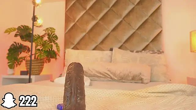 Malaia_hills - ⭐FINGERING PUSSY + DOMI IN CLIT⭐
