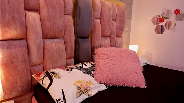 Charlotte_Ice1