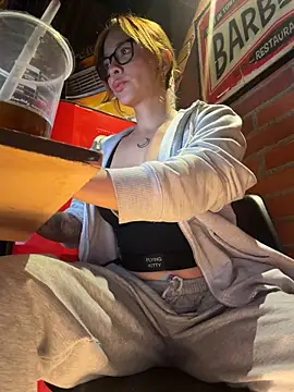 ImSeleneWild - TOUCH YOUR PUSSY OVER CLOTHES