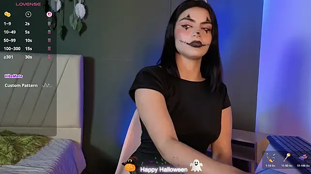 Lilit_noir - Suck your finger