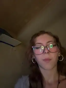 Alina-420 - Show my Pussy
