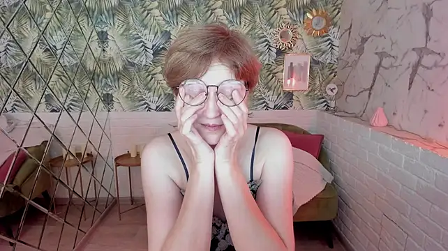 Paris_Cherry - oil on tits- massage it