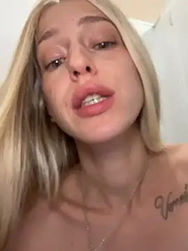 Kira_mia - make my pussy feel good in MEN 🚾