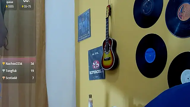 Aniitaeyescute - public anal dildo 🤭bounce