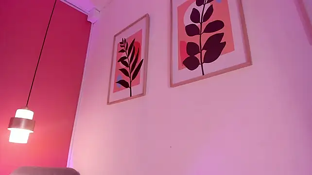 Justmia69 - hello guys come and undress me !!!