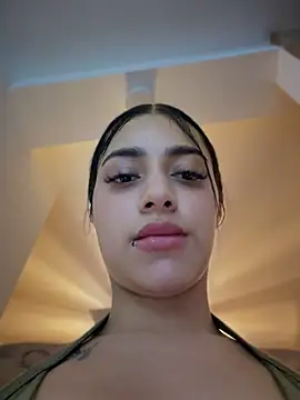 AlannaEvons - Fuck Me In The Gym 💦😈