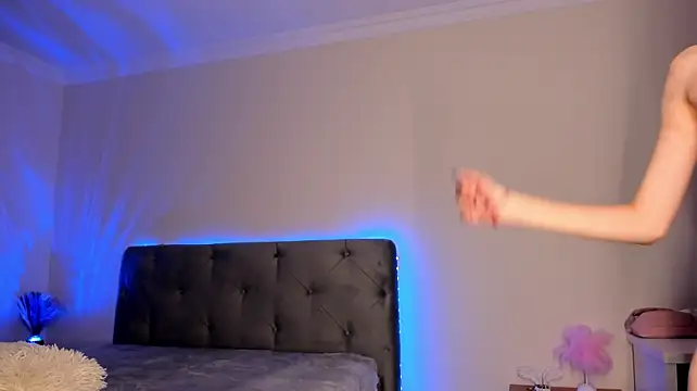 BellaStarr_ - make my legs shakeeeee