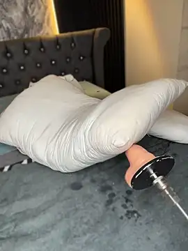 Nicky_gh - Destroy my pussy with hell vibration