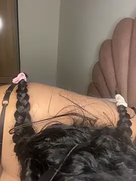 Nissrinee - اجلخ كسي cumming 🥵🥵🥵