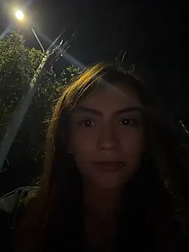 Zoe_addiction - Removing panties on the street very risk