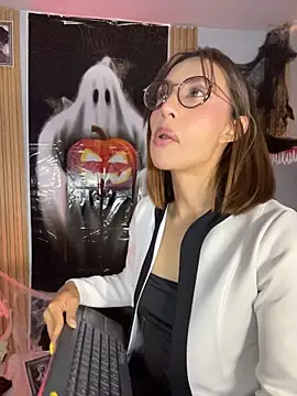 AnnaKimura_ - Sexy dance + top off