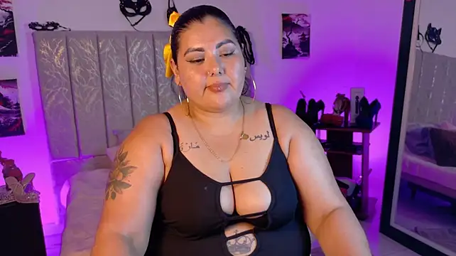 Isabell_Luxxx - SPANK HARD MY ASS IN DOGGY NAKED 🤤👌
