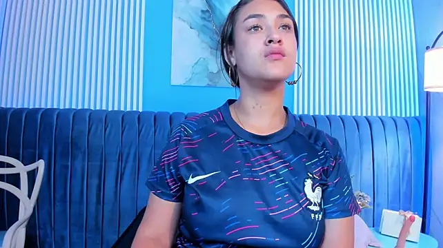 Amberhanks - open hole ass close cam 😈