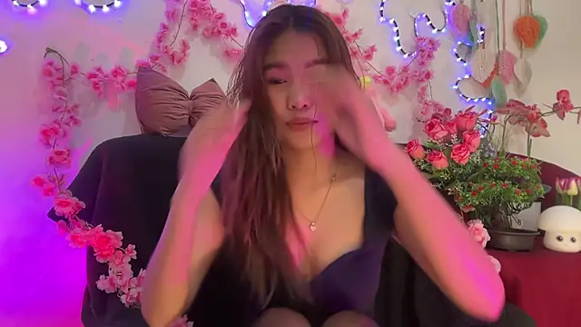 Elonarae - DOGGY STYLE AND PLAY PUSSY