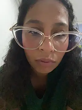 Chloefixxx - GO FOR UR DILDO... WE WANNA BE INTO U