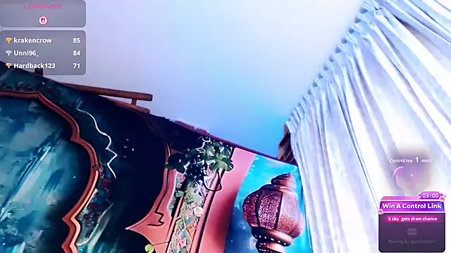 Gatuwildhott - WEET OIL IN MY HIPS!!🫗😅😻