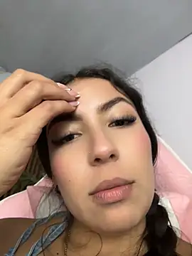 Julieth_ec_ - Zoom pussy