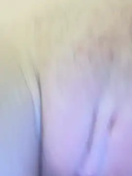 Melissa_crazy - stand on desk full naked for a while🤯
