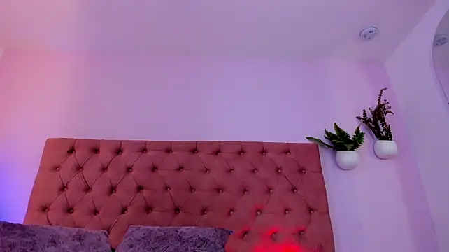 Chloee_Diamond_