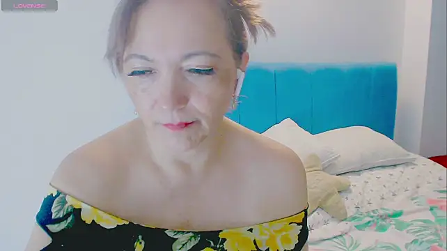 Kendraline1 - Masturbate pussy toy