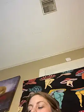 KatelynBabbyy - Strip me naked!!