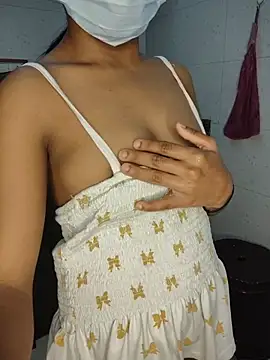 Mini-cutie - Pussy in fingaring