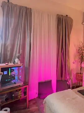 Annieesweett - full naked + oil