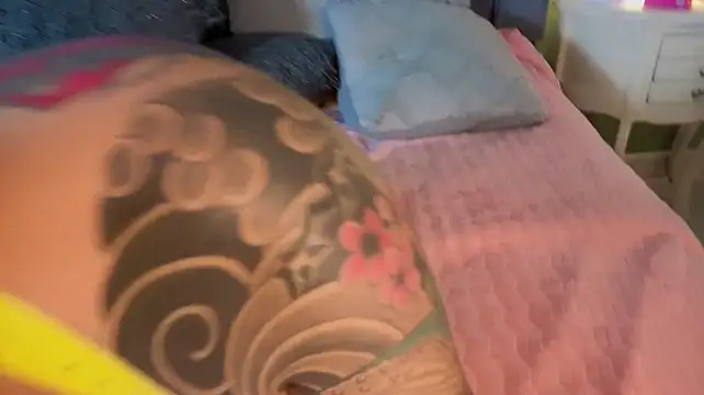 Anna_Pinup_x - miss allow me to suck at your ass