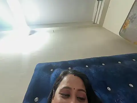 Muskan-ki-chut - meri chut fadd do janan chodh chodh ke