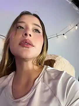 Ema-Vega - FUCK ME IN DOGGY STYLE + SPIT PUSSY