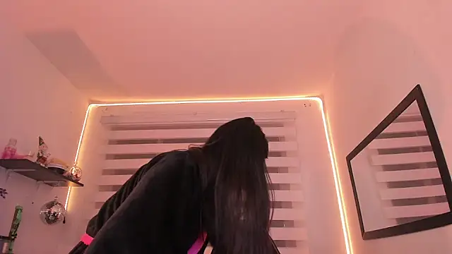 Isa_Bonny_ - squeeze nipples