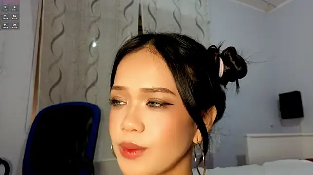 TinyMika - Make Me Squirt Hard