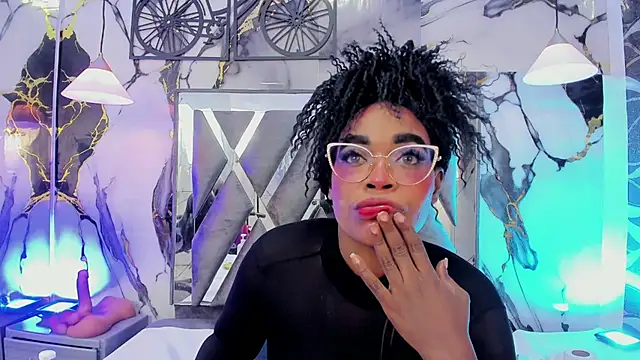 CandyMartinez_ - show cum🥵🥵
