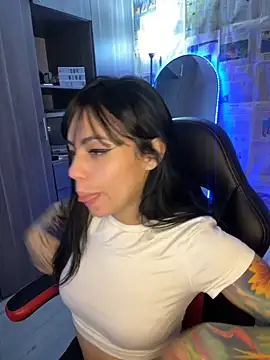 I_am_nina_ - strip sensual